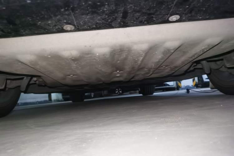 Used BMW 5 Series 2019 530Li Leading Model M Sport Package Chassis Front