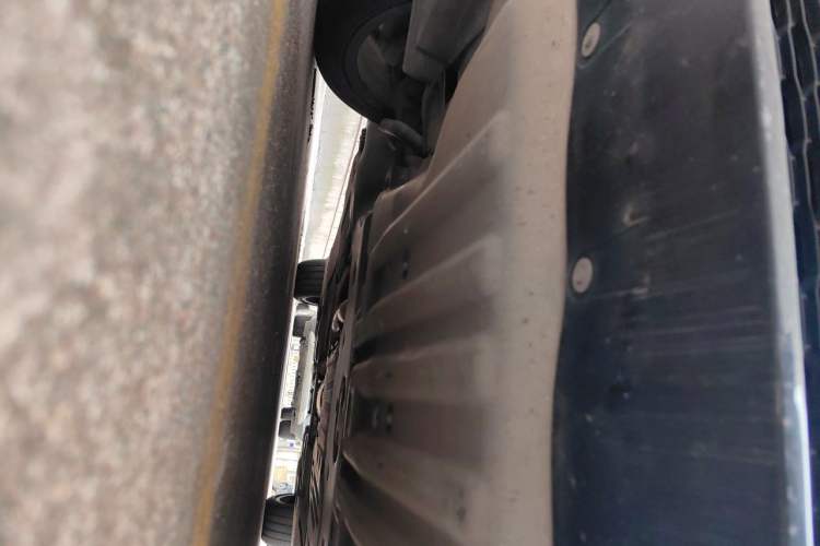 Used BMW 5 Series 2019 530Li Leading Model M Sport Package Chassis Front
