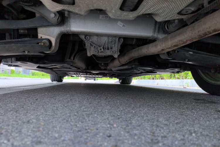 Used BMW 5 Series 2019 525Li Luxury Package Chassis Rear