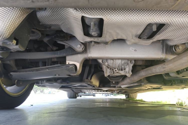 Used BMW 5 Series 2019 525Li Luxury Package Chassis Rear