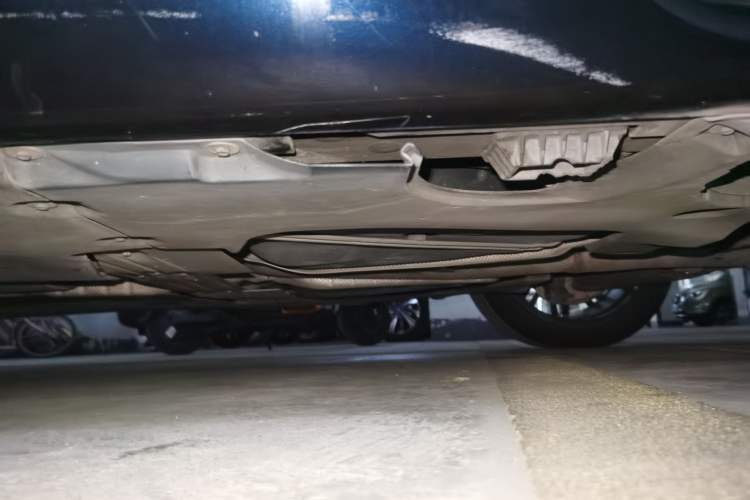 Used BMW 5 Series 2019 530Li Leading Model M Sport Package Chassis Rear Left