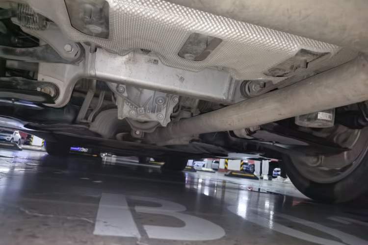 Used BMW 5 Series 2019 Updated 530Li xDrive Luxury Package Chassis Rear