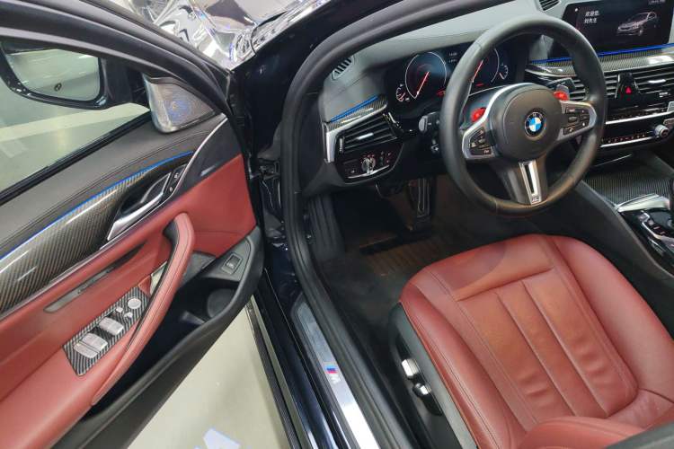 Used BMW 5 Series 2019 Facelifted 530Li Leading Edition M Sport Package Driver Seat