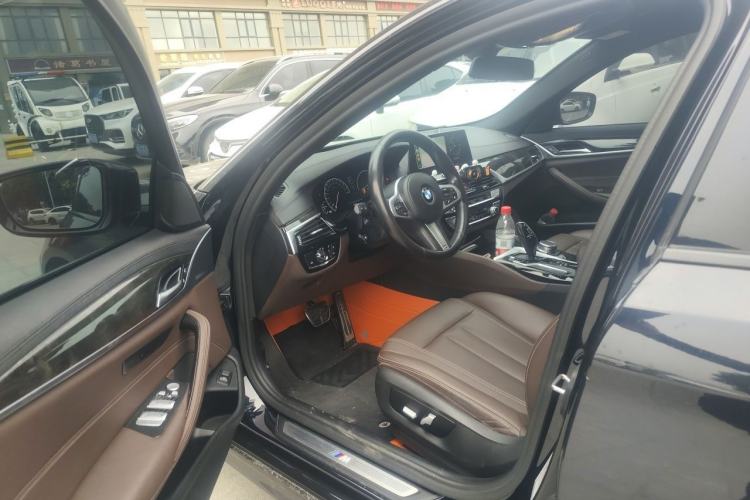Used BMW 5 Series 2019 525Li M Sport Package Driver Seat
