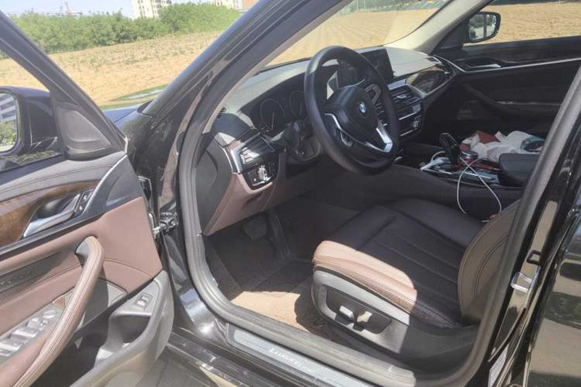 Used BMW 5 Series 2019 Facelifted 525Li Luxury Package Driver Seat