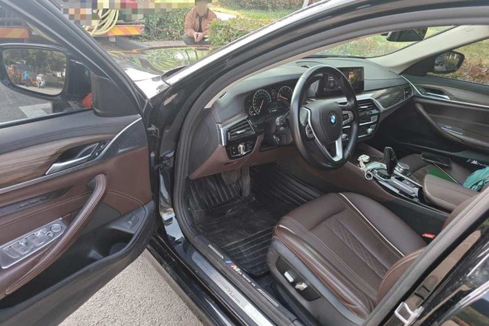 Used BMW 5 Series 2019 530Li Leading Model Luxury Package Driver Seat