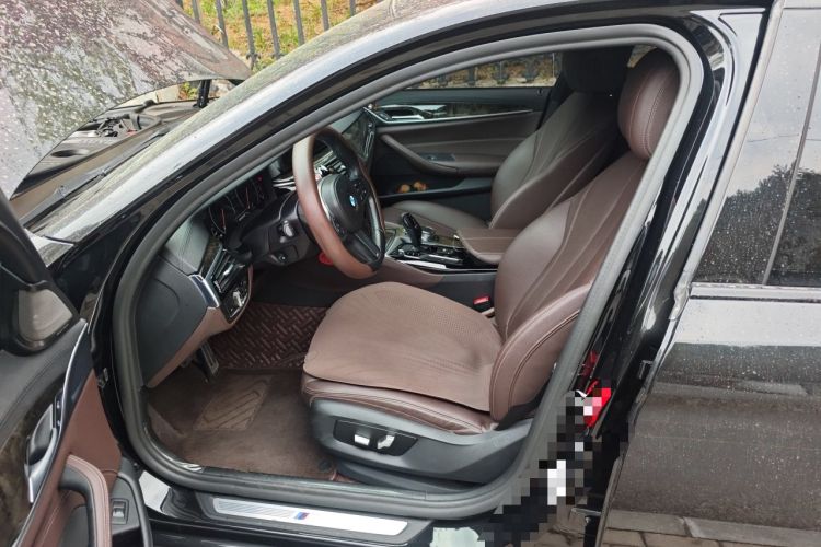 Used BMW 5 Series 2019 Restyled 525Li M Sport Package Driver Seat