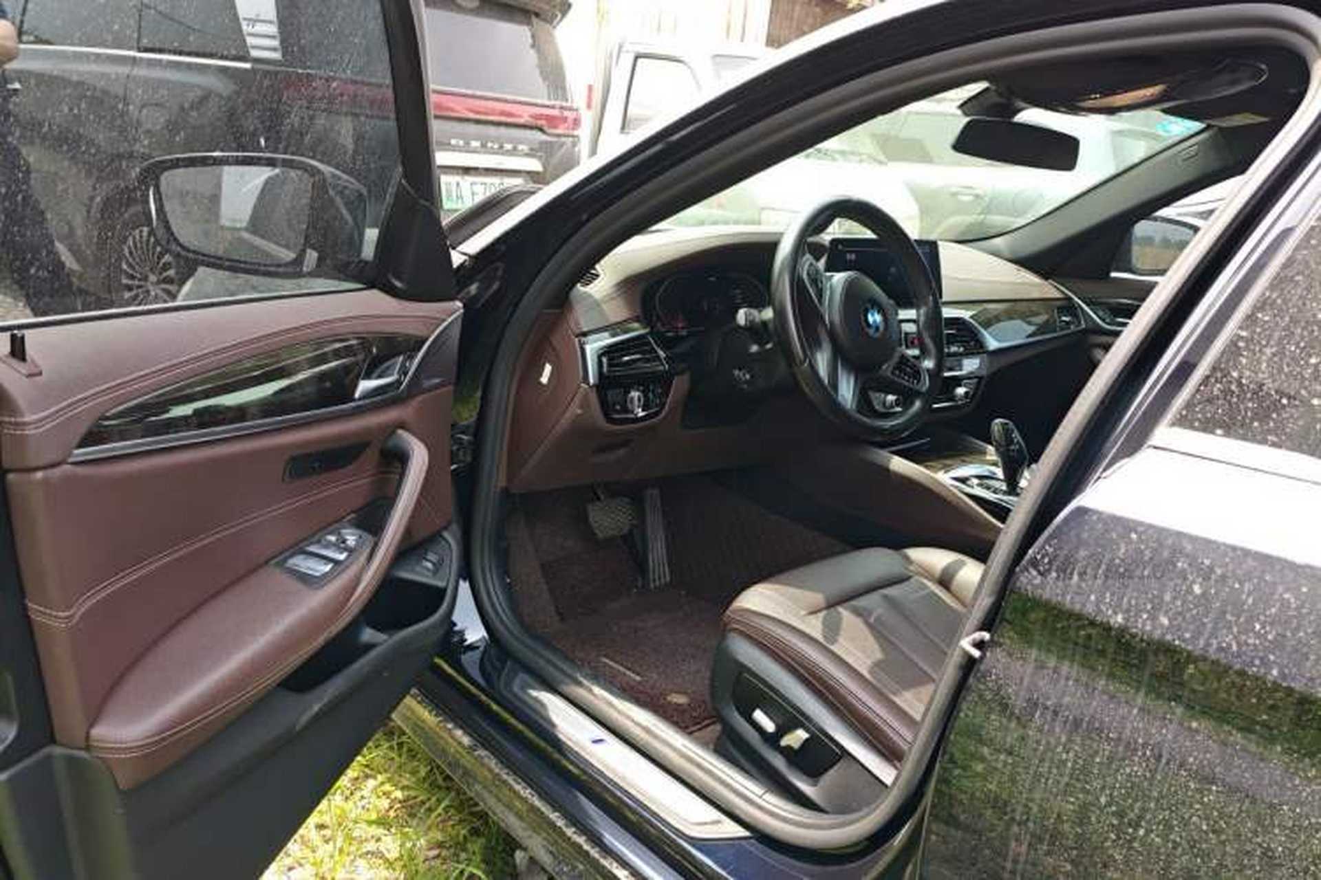 Used BMW 5 Series 2019 Restyled 525Li M Sport Package Driver Seat