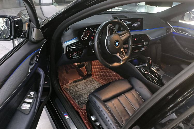 Used BMW 5 Series 2019 525i M Sport Package Driver Seat
