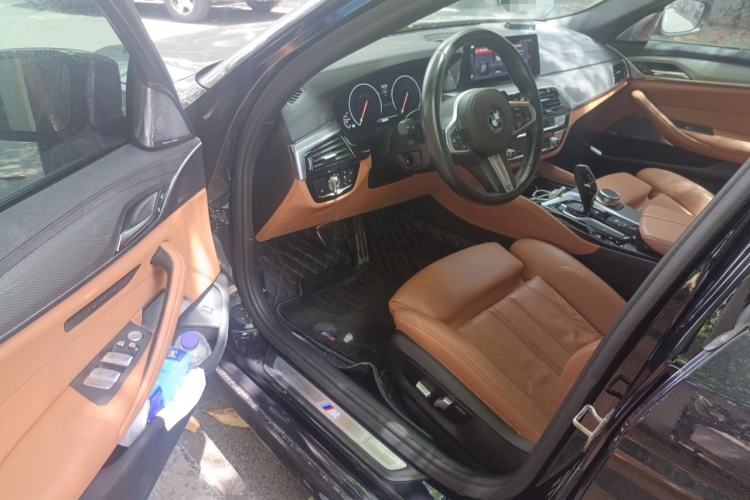 Used BMW 5 Series 2019 525i M Sport Package Driver Seat
