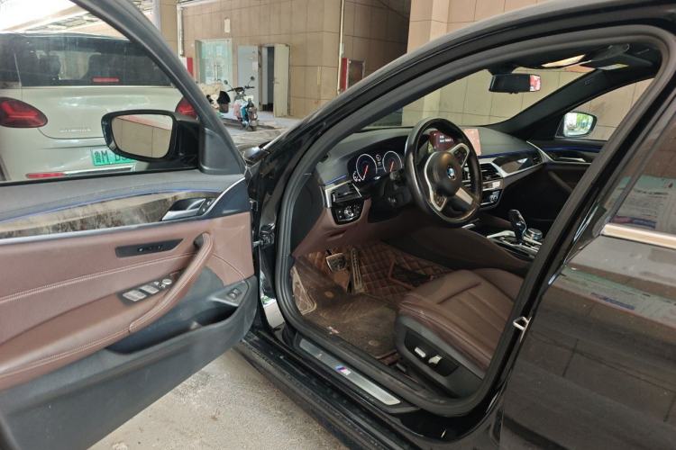 Used BMW 5 Series 2019 525Li M Sport Package Driver Seat