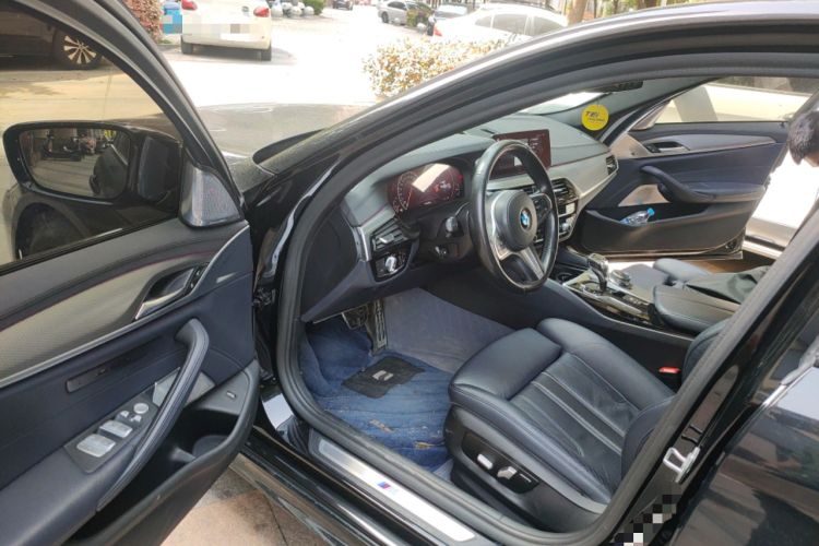 Used BMW 5 Series 2019 525i M Sport Package Driver Seat