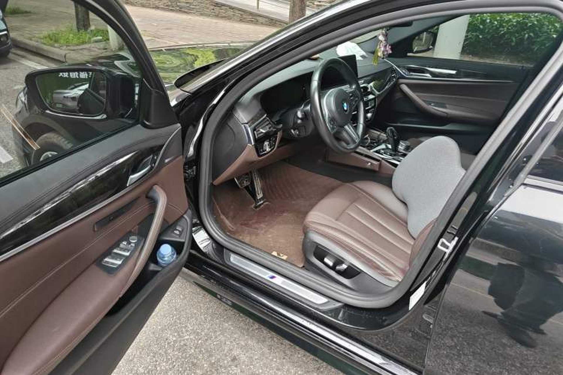 Used BMW 5 Series 2019 Restyled 525Li M Sport Package Driver Seat