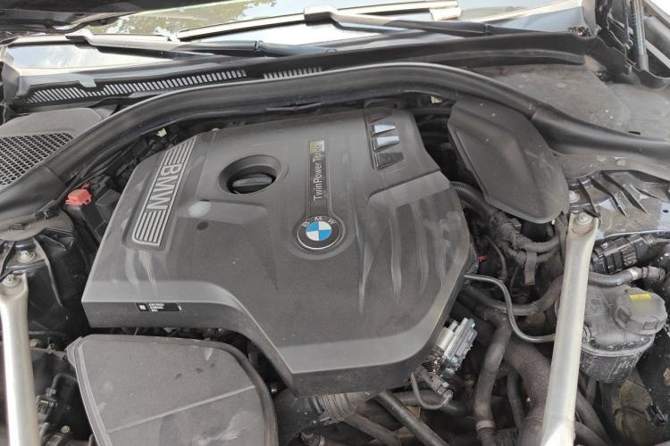 Used BMW 5 Series 2019 525Li M Sport Package Engine Bay