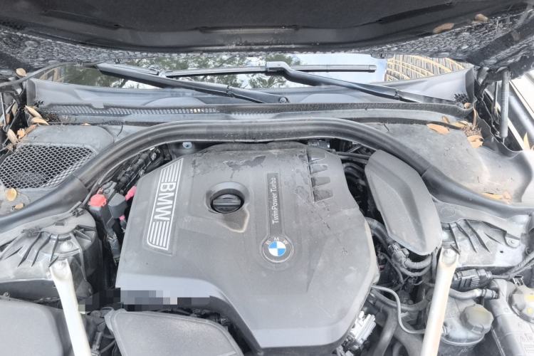 Used BMW 5 Series 2019 525Li M Sport Package Engine Bay