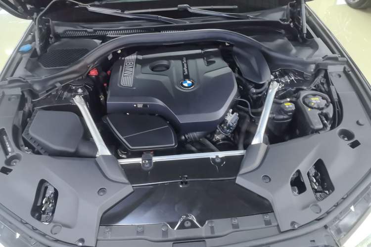 Used BMW 5 Series 2019 Restyled 525i M Sport Package Engine Bay
