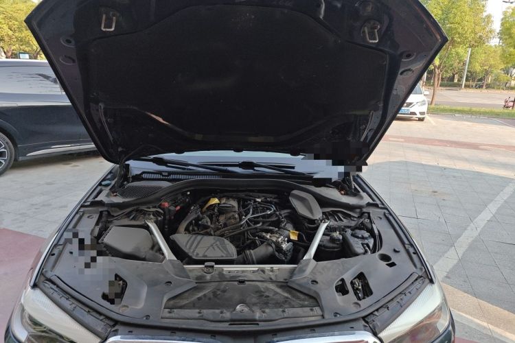 Used BMW 5 Series 2019 530Li Leading Model M Sport Package Engine Bay