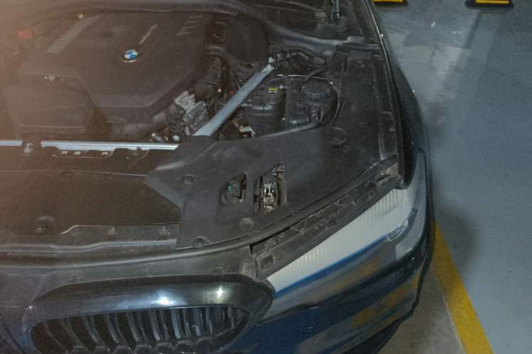 Used BMW 5 Series 2019 525Li M Sport Package Engine Bay Left