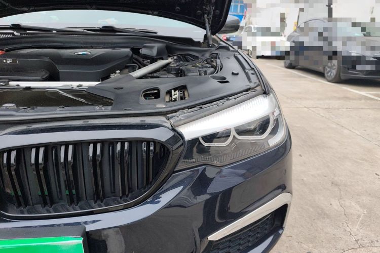 Used BMW 5 Series 2019 Facelifted 530Li Leading Edition M Sport Package Engine Bay Left