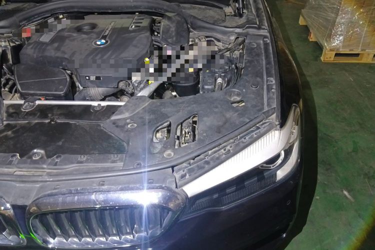 Used BMW 5 Series 2019 525i M Sport Package Engine Bay Left