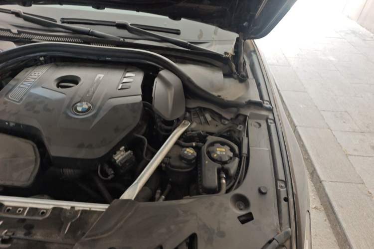 Used BMW 5 Series 2019 525Li M Sport Package Engine Bay Left
