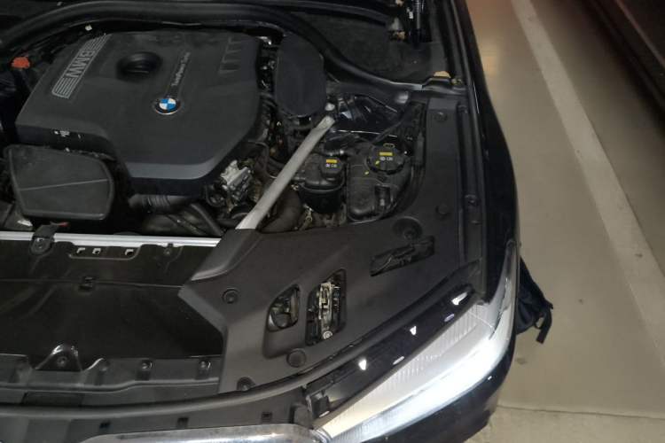 Used BMW 5 Series 2019 Restyled 525Li M Sport Package Engine Bay Left