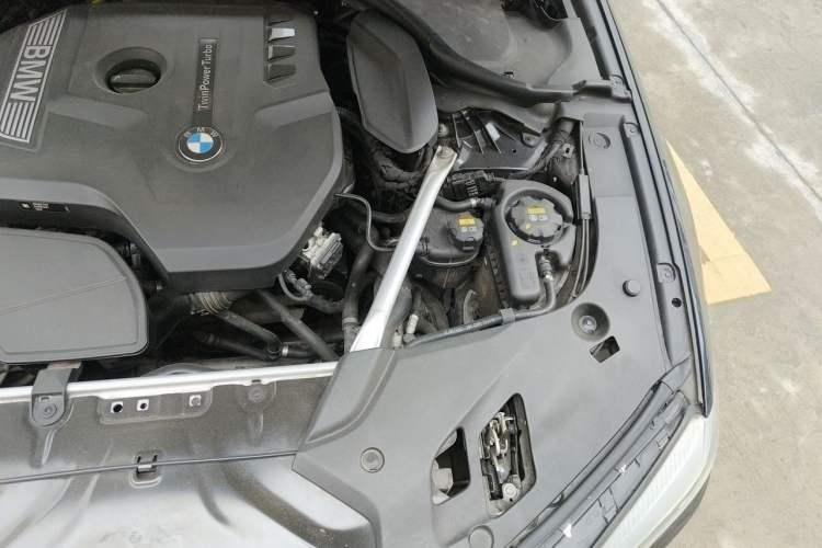 Used BMW 5 Series 2019 Restyled 525Li M Sport Package Engine Bay Left