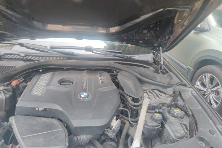 Used BMW 5 Series 2019 Restyled 525Li M Sport Package Engine Bay Left