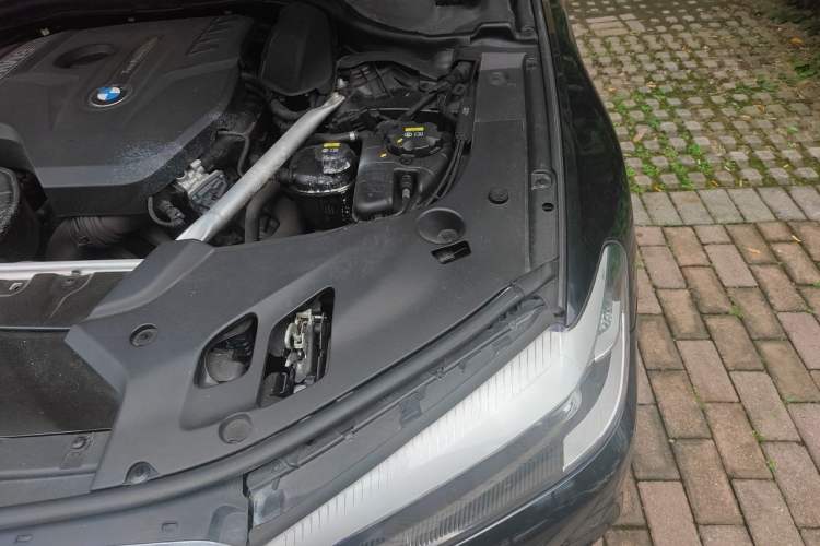 Used BMW 5 Series 2019 Facelifted 525Li Luxury Package Engine Bay Left
