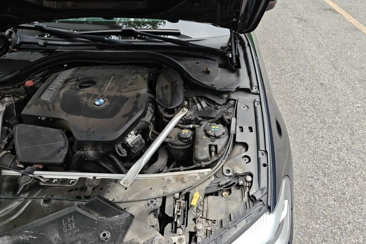 Used BMW 5 Series 2019 Restyled 525Li M Sport Package Engine Bay Left