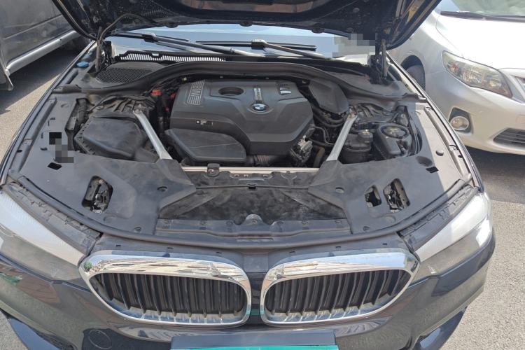 Used BMW 5 Series 2019 525Li M Sport Package Engine Bay