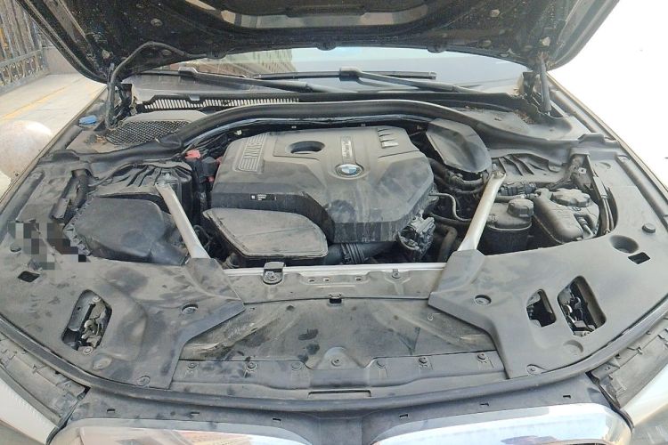 Used BMW 5 Series 2019 525Li M Sport Package Engine Bay