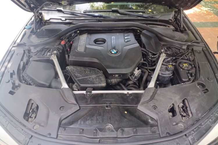 Used BMW 5 Series 2019 525i M Sport Package Engine Bay