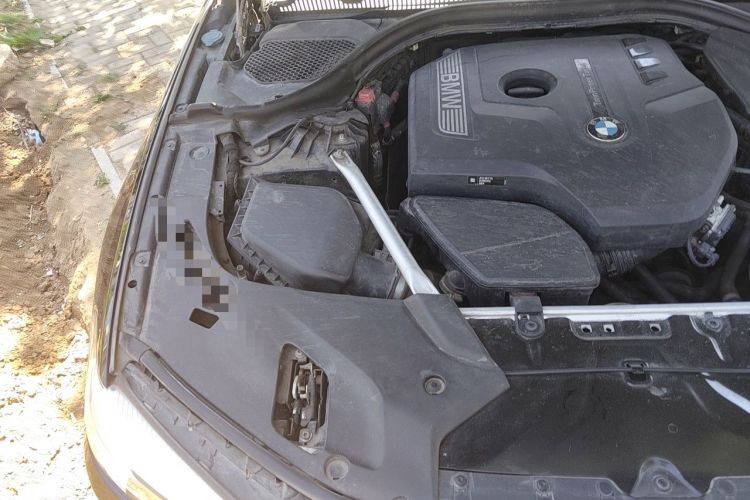 Used BMW 5 Series 2019 Facelifted 525Li Luxury Package Engine Bay Right