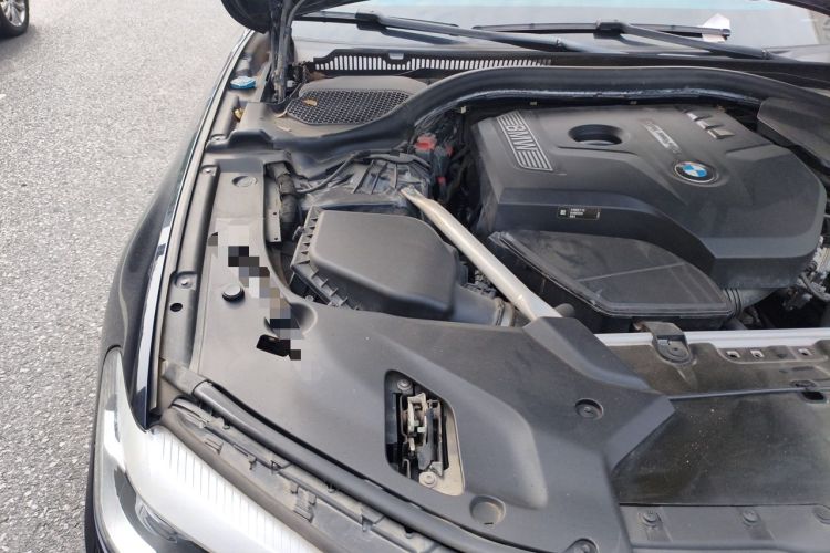 Used BMW 5 Series 2019 Facelifted 530Li Leading Edition M Sport Package Engine Bay Right