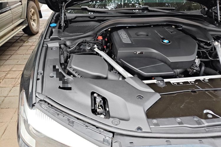 Used BMW 5 Series 2019 525Li M Sport Package Engine Bay Right
