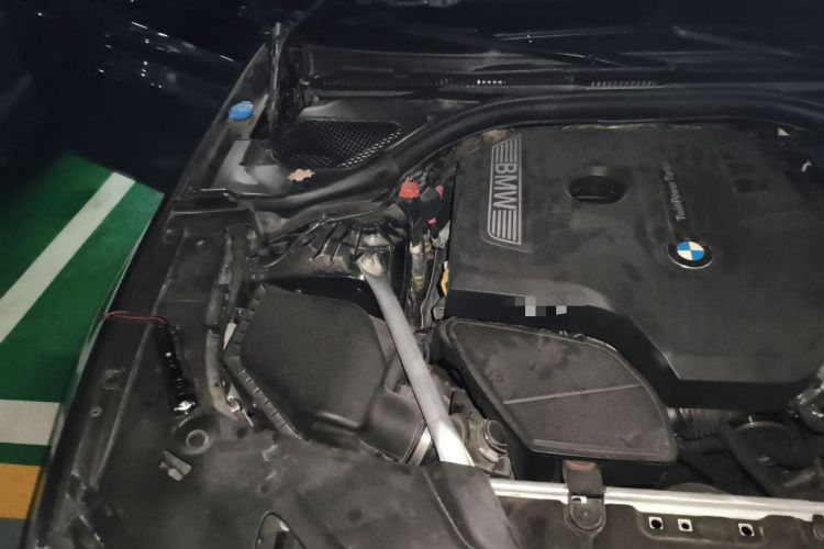 Used BMW 5 Series 2019 525Li M Sport Package Engine Bay Right