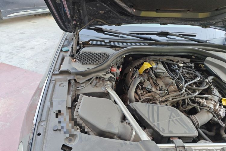 Used BMW 5 Series 2019 530Li Leading Model M Sport Package Engine Bay Right