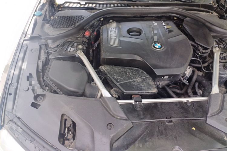 Used BMW 5 Series 2019 525i M Sport Package Engine Bay Right