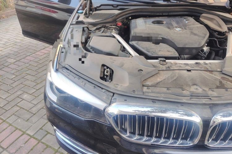 Used BMW 5 Series 2019 Facelifted 525Li Luxury Package Engine Bay Right