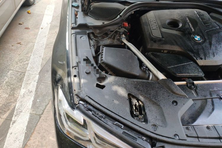 Used BMW 5 Series 2019 525i M Sport Package Engine Bay Right