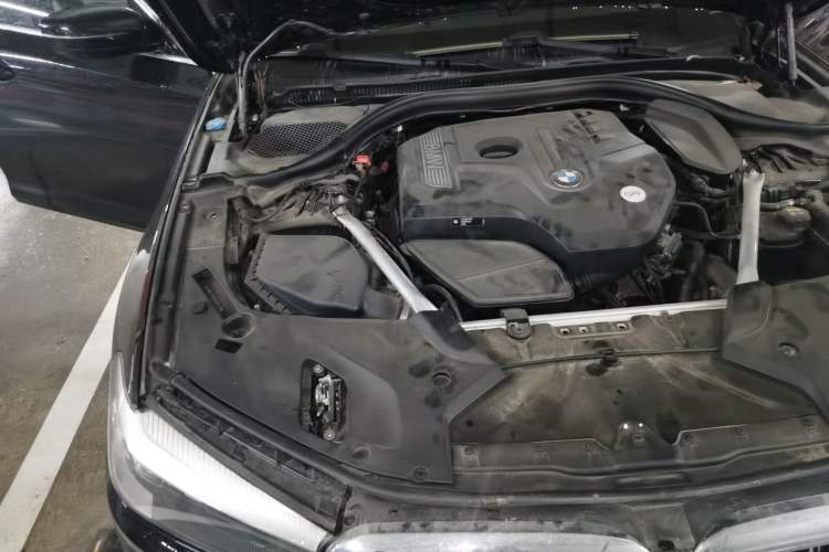 Used BMW 5 Series 2019 Updated 530Li xDrive Luxury Package Engine Bay Right