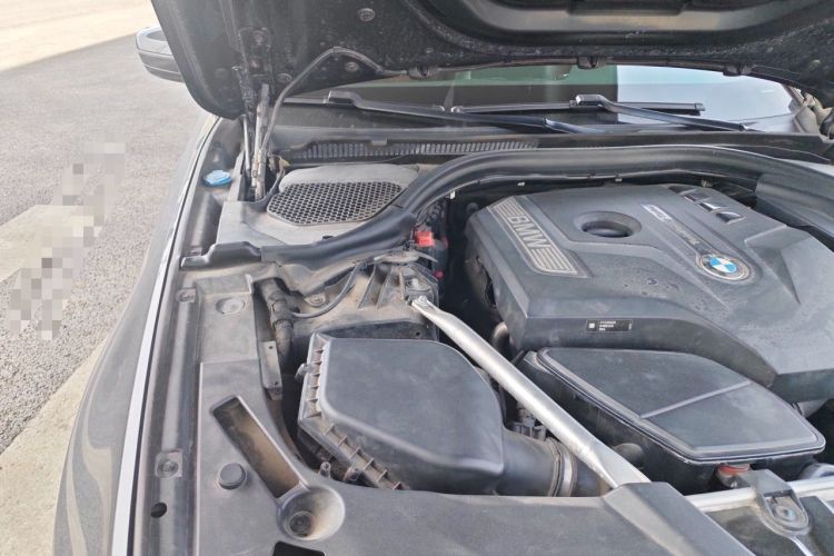 Used BMW 5 Series 2019 530Li Leading Model M Sport Package Engine Bay Right