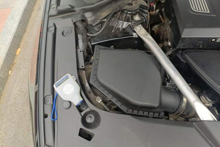 Used BMW 5 Series 2019 530Li Leading Model Luxury Package Engine Bay Right