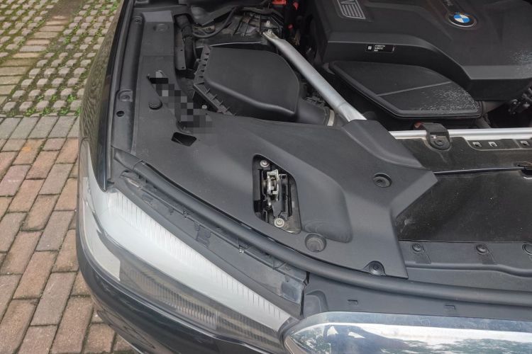 Used BMW 5 Series 2019 Facelifted 525Li Luxury Package Engine Bay Right