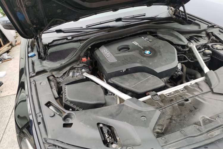 Used BMW 5 Series 2019 530Li Leading Model M Sport Package Engine Bay Right