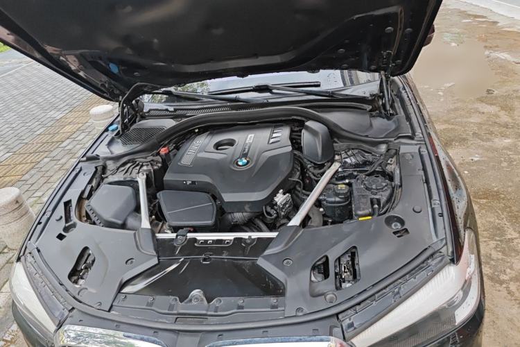 Used BMW 5 Series 2019 525Li Luxury Package Engine Bay