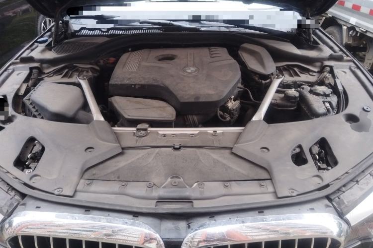 Used BMW 5 Series 2019 525Li Luxury Package Engine Bay