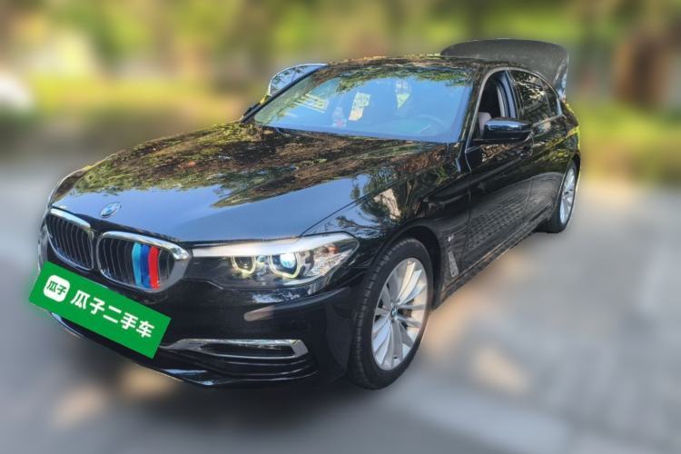 Used BMW 5 Series 2019 530Li Leading Model Luxury Package Guazi used car, China used car export, Used car for sale, Used cars, Cheapest cars for sale