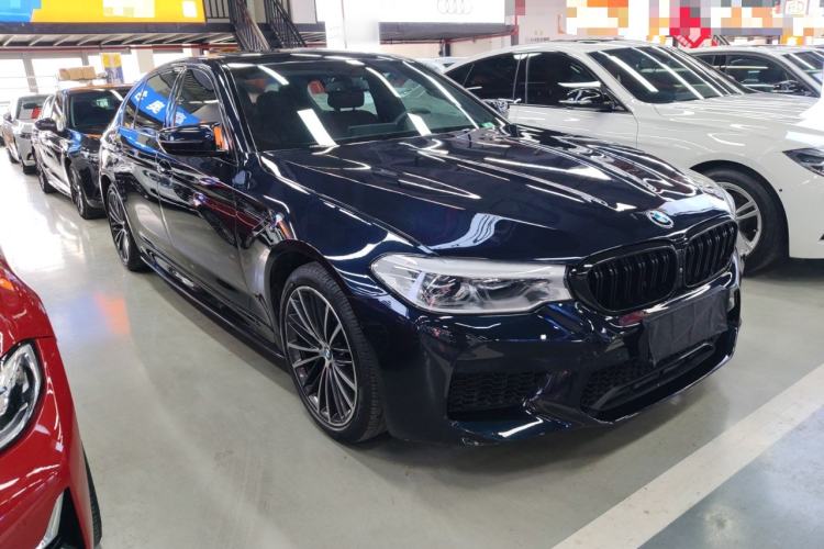 Used BMW 5 Series 2019 Facelifted 530Li Leading Edition M Sport Package Exterior 1